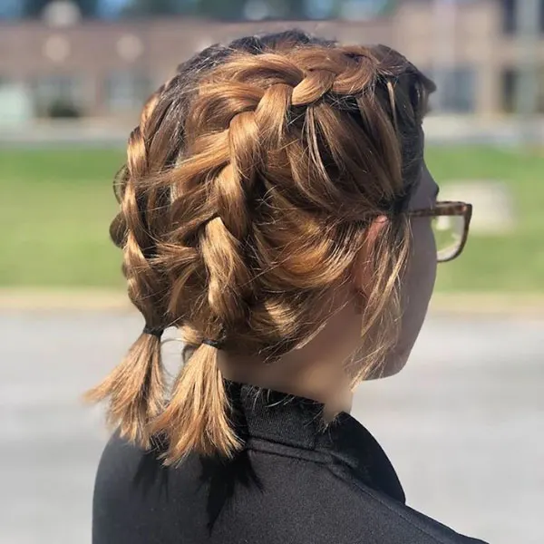 جدیدترین مدل بافت مو فرانسوی| ترند شیک و خاص چهرههای 1404 32 The latest French hair weave model 28