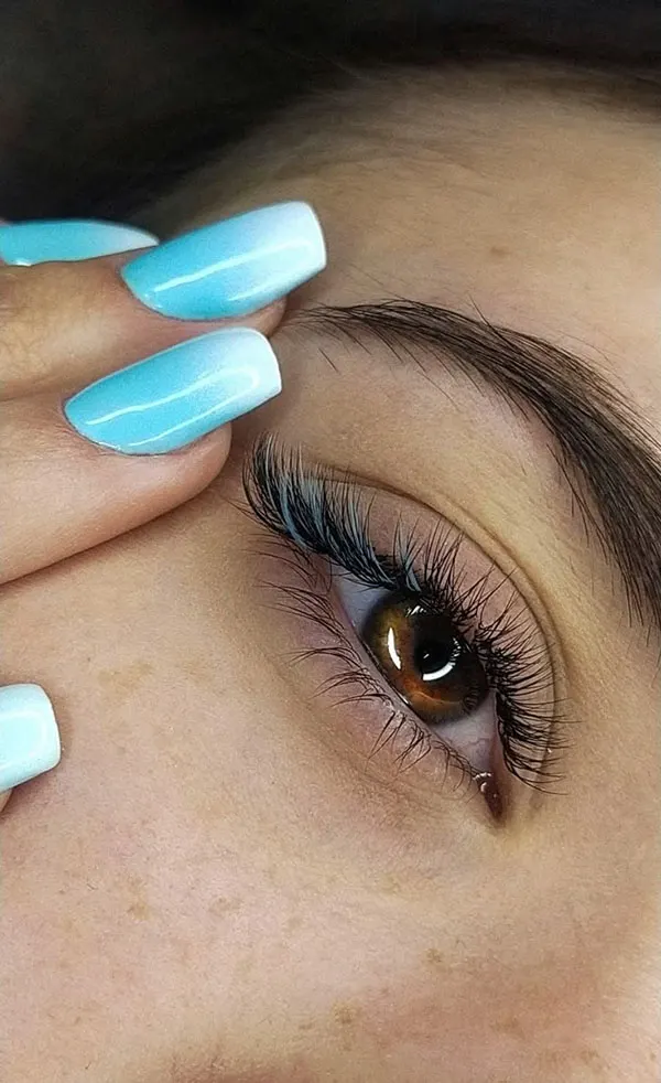 Types of eyelash extensions 27