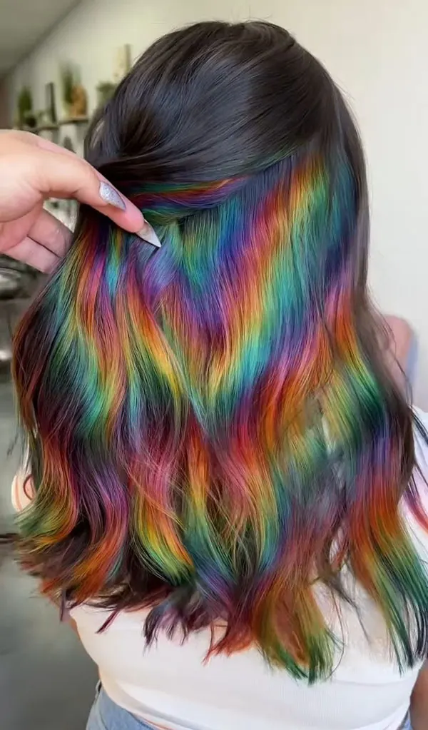 راز پنهان موهایم رنگ زیر مو دخترانه 2025: هایلایتهای خفن برای استایل شیک! 21 Under hair color 19