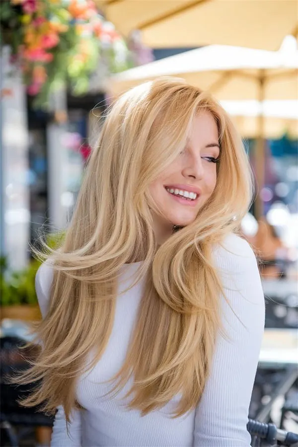 Very light golden blonde hair color 9