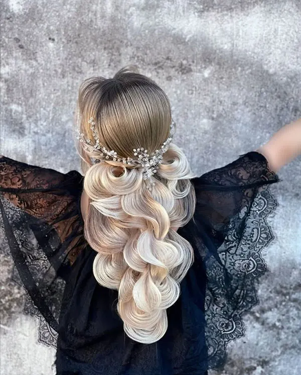 34 مدل مو زنانه برای عروسی؛ شینیونهای خاص و فوقالعاده شیک😍 14 Womens hairstyles for weddings 11