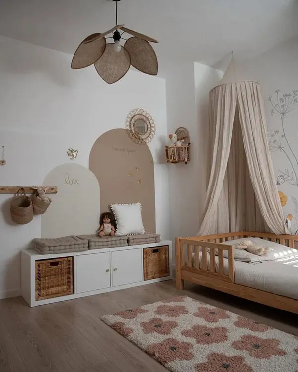 Wooden decoration for childrens bedroom 4