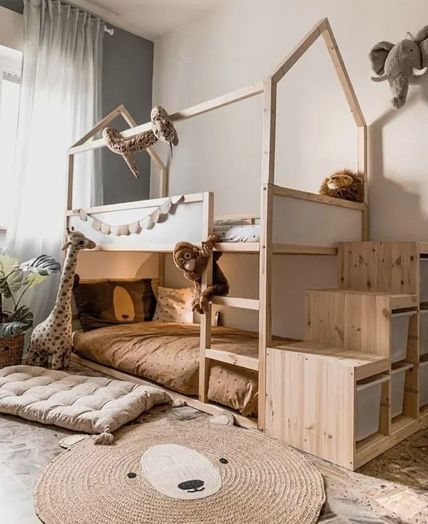 Wooden decoration for childrens bedroom 8