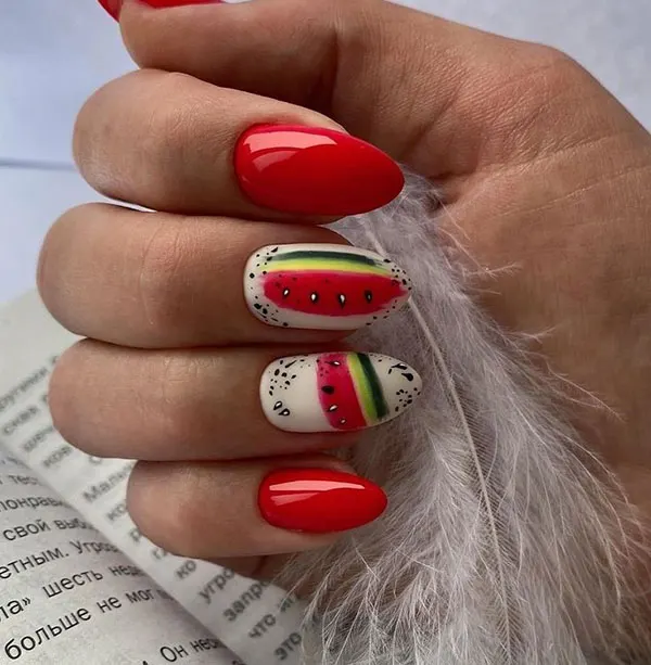 31 طرح ناخن یلدا | خالخالی هندونهای و براق، ترند شیرین شب یلدا🍉 21 Yalda nail design 21