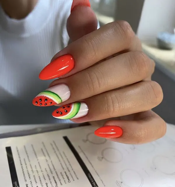 31 طرح ناخن یلدا | خالخالی هندونهای و براق، ترند شیرین شب یلدا🍉 27 Yalda nail design 27