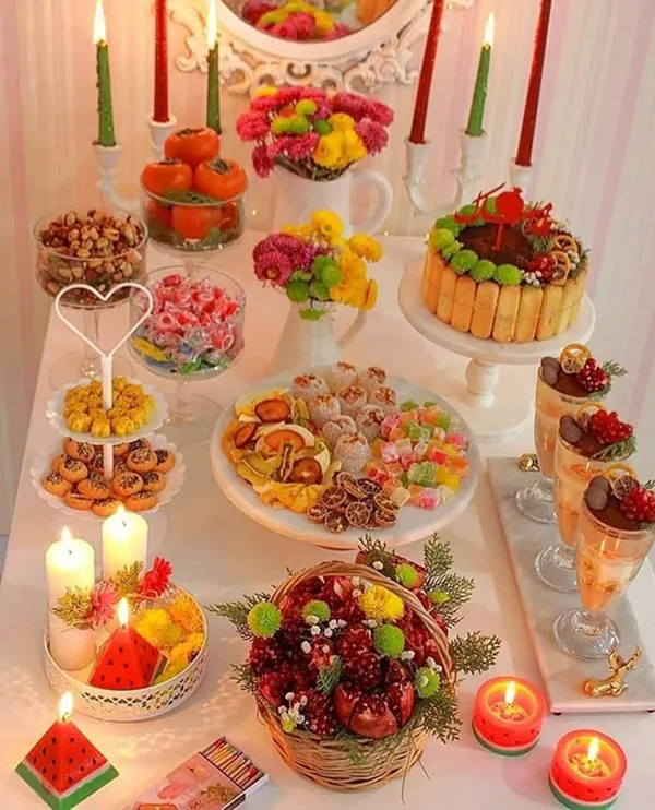 31 ایده چیدمان سفره یلدا | رنگی و دلبرانه برای شب بلند سال! 19 Yalda table setting 30