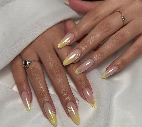 korean yellow nails ideas diakoland photo 1