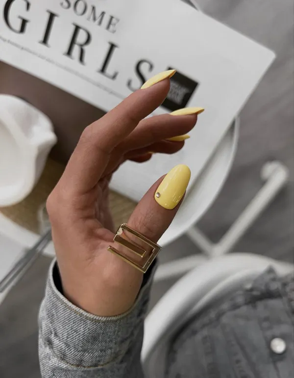 korean yellow nails ideas diakoland photo 7