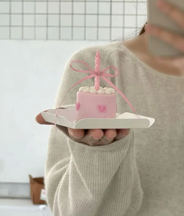 مینی کیک دخترانه 🎂 ترند خوشگل و خاص 2025 برای جشنهای کوچیک 8 mini cake girl style diakoland photo 4