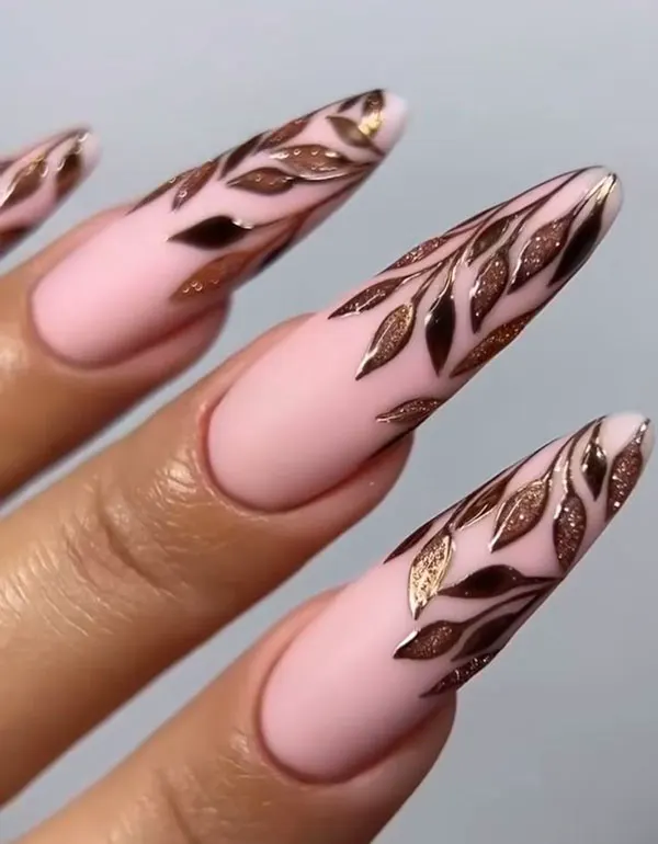 35 مدل ناخن تیز دخترانه؛ ترند خفن اینستاگرامی با استایل دراماتیک💅 17 sharp nail model 13