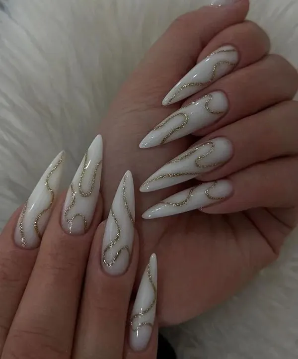35 مدل ناخن تیز دخترانه؛ ترند خفن اینستاگرامی با استایل دراماتیک💅 34 sharp nail model 31