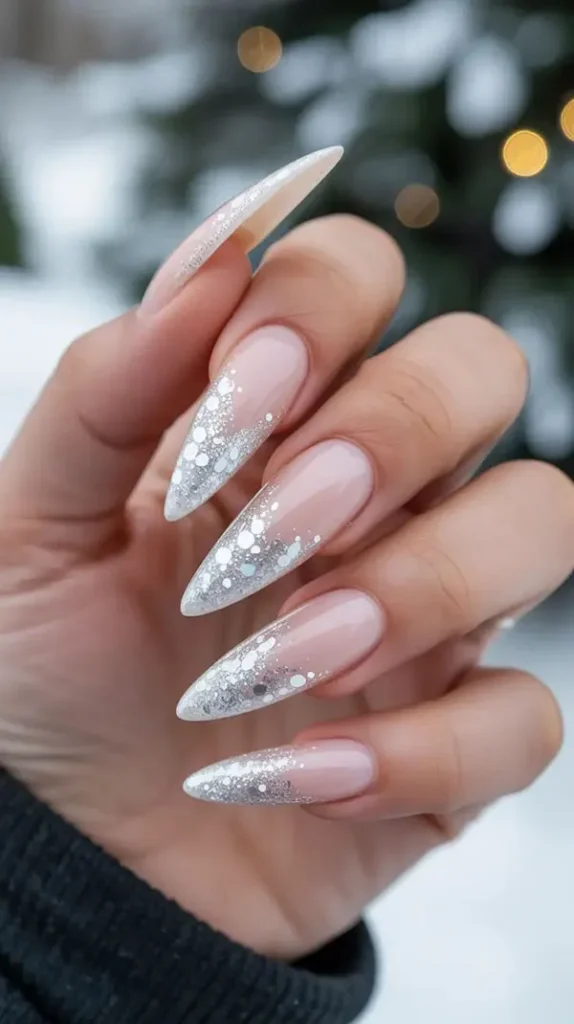 35 مدل ناخن تیز دخترانه؛ ترند خفن اینستاگرامی با استایل دراماتیک💅 8 sharp nail model 5