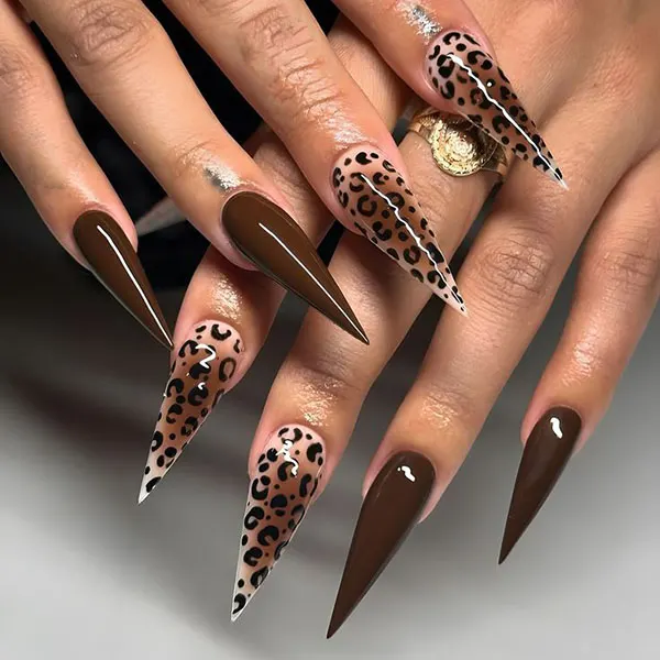 35 مدل ناخن تیز دخترانه؛ ترند خفن اینستاگرامی با استایل دراماتیک💅 13 sharp nail model 9