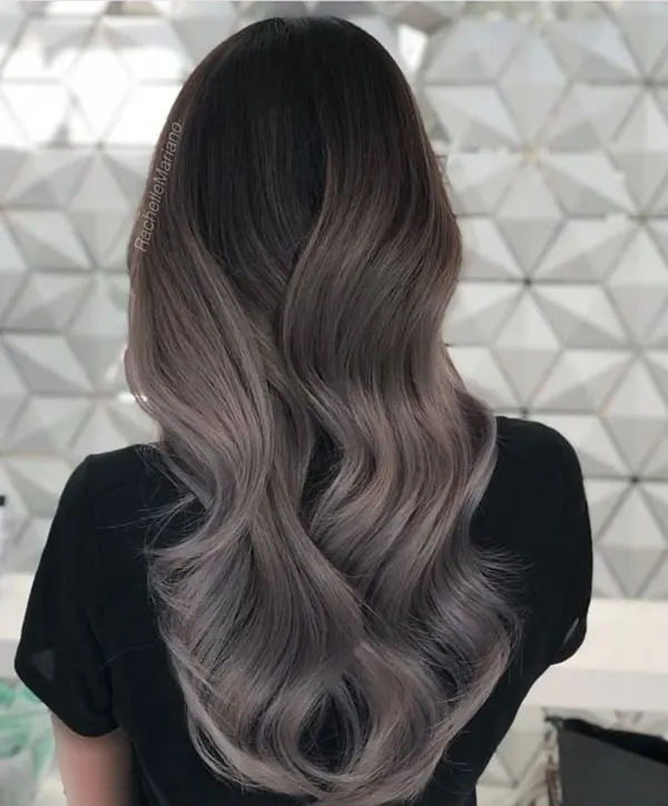 31 مدل رنگ مو بلوند دودی تیره؛ ترند سرد و آرومِ این روزا! 9 Dark smoky blonde hair color 10