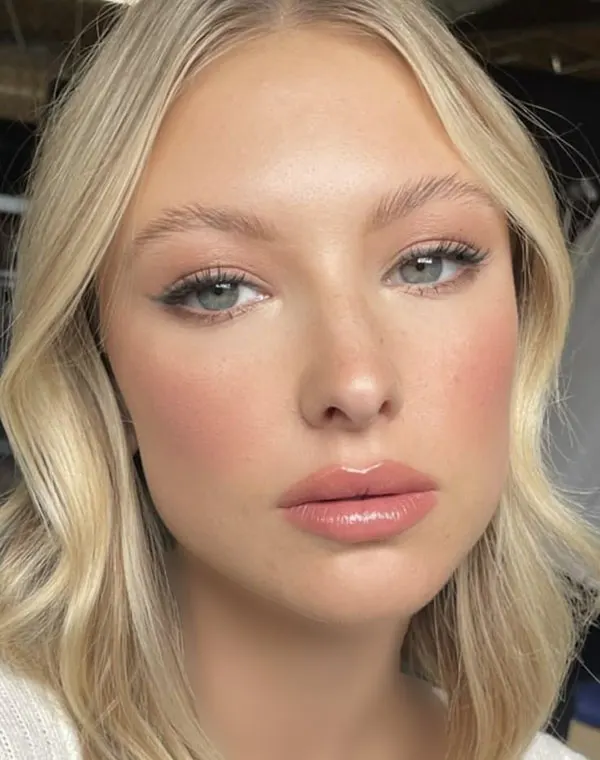 37 مدل ارایش لایت دخترانه؛ vibe لطیف و شیک برای هر روز 🌸 22 Girls light makeup 19