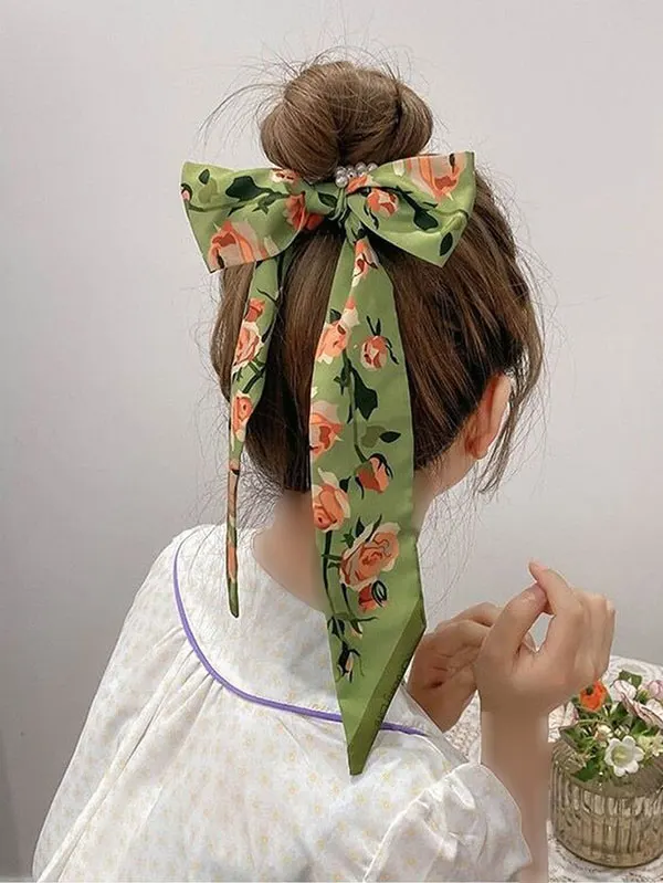 Hairstyle with elastic 30