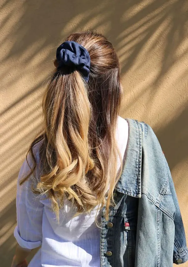 Hairstyle with elastic 6