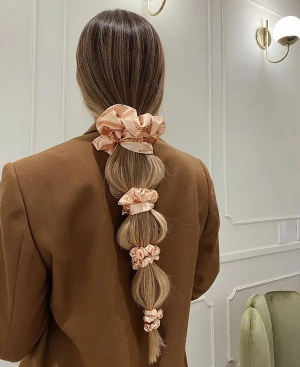 Hairstyle with elastic 8