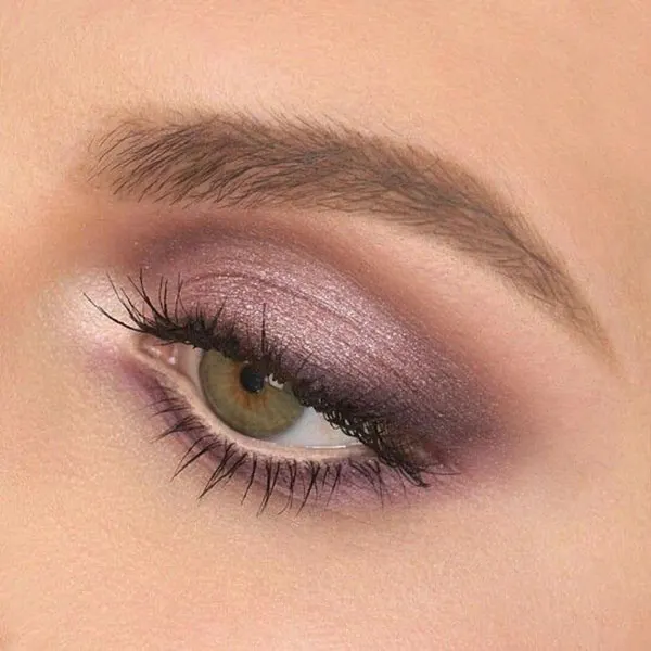Light eye makeup 29