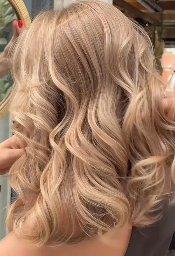 33 مدل رنگ مو شیر شکلاتی؛ وقتی موهات گرم، شیک و همیشه ترنده! 8 Milk chocolate hair color 4