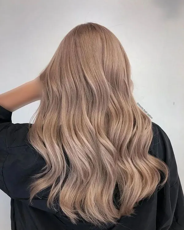 33 مدل رنگ مو شیر شکلاتی؛ وقتی موهات گرم، شیک و همیشه ترنده! 4 Milk chocolate hair color 6