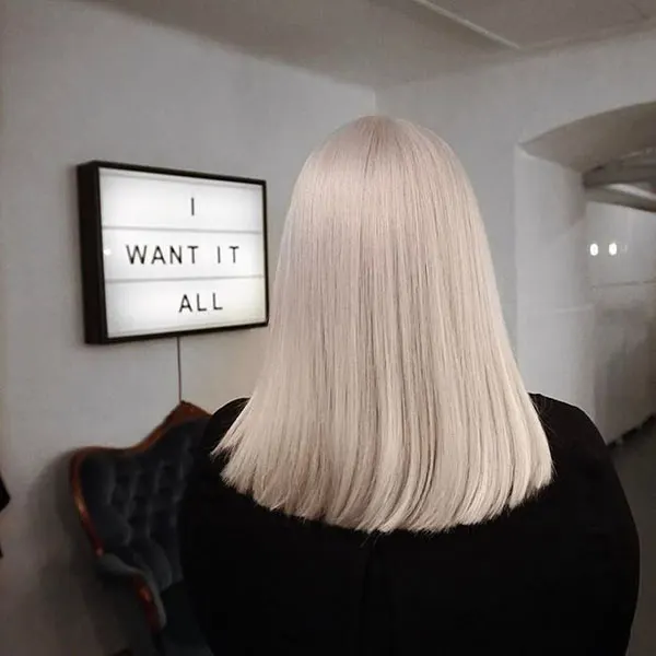 Pearl blonde hair color 19