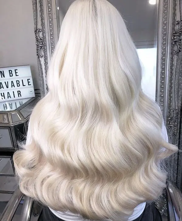 Pearl hair color 18