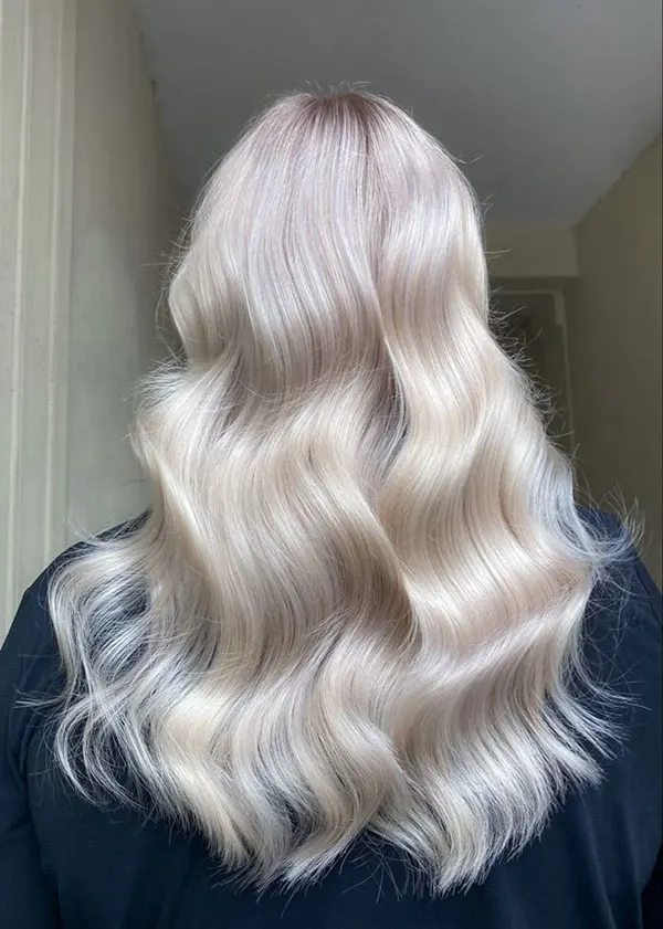Pearl hair color 30