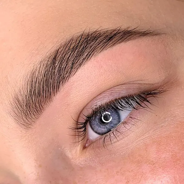 Photo of eyebrow 25