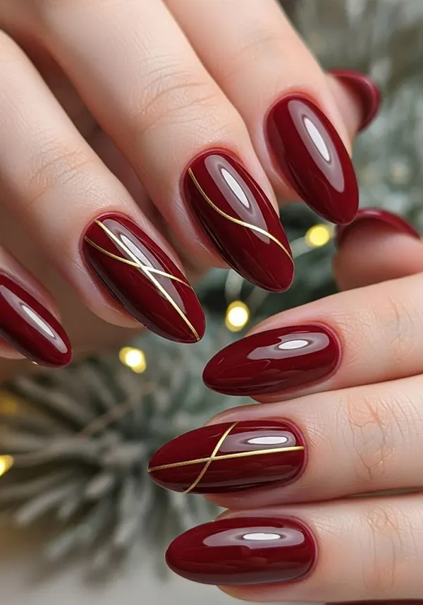 35 مدل ناخن قرمز طرح دار دخترانه؛ از مینیمال تا لاکچریِ چشمگیر! 8 Red patterned nails 5
