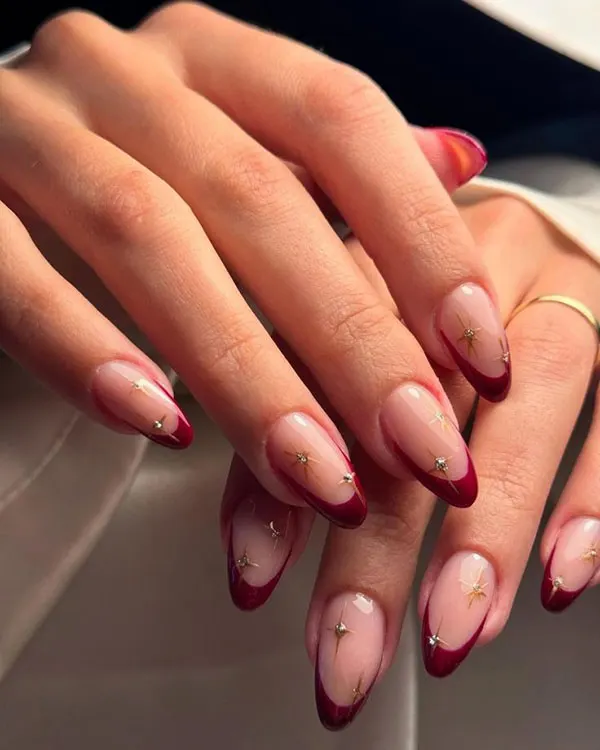 Short almond nail style 25