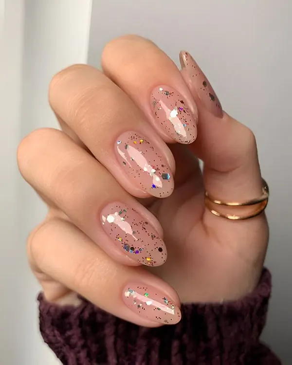 Short almond nail style 29