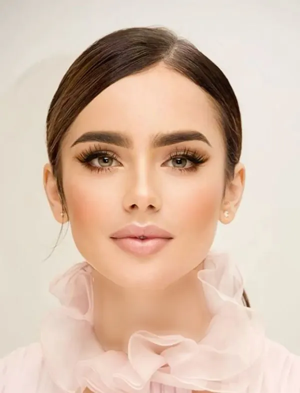 Simple and stylish makeup 16