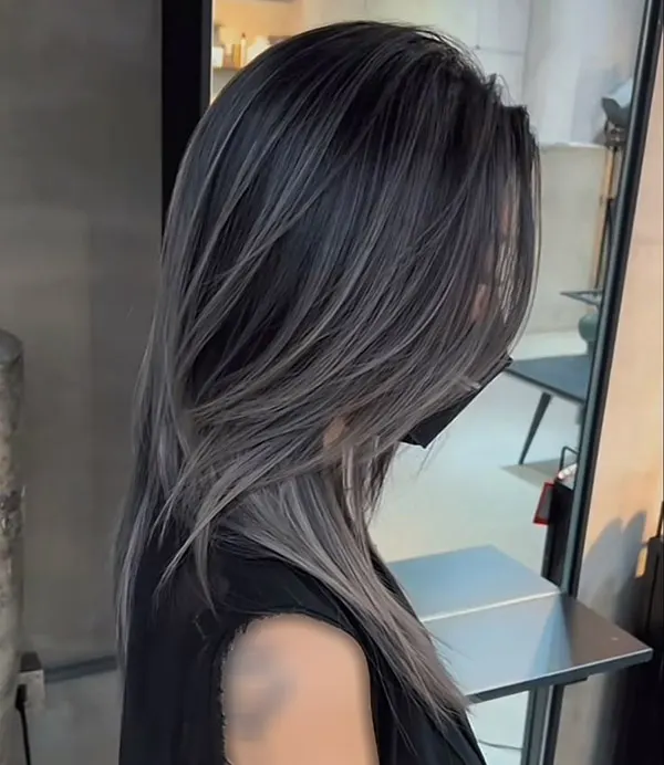 Simple smoky hair color 17