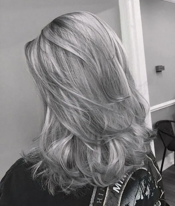 Simple smoky hair color 21