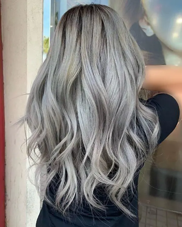 Simple smoky hair color 22