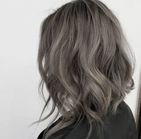 Simple smoky hair color 3
