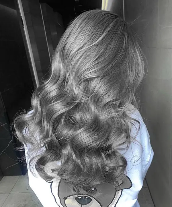 Simple smoky hair color 7