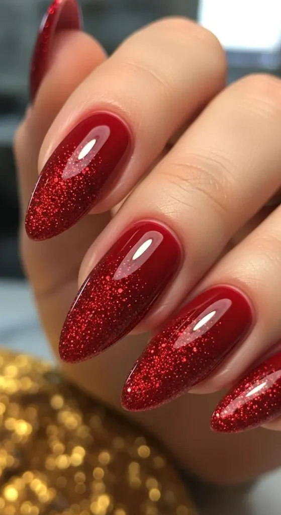 35 ایده کاشت ناخن قرمز شیک؛ مخصوص مهمونیها و شبای خاص ❤️ 24 Stylish red nail implant 23