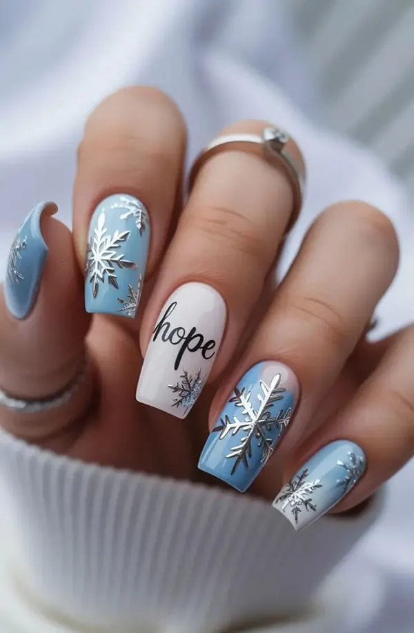 Stylish winter nails 13