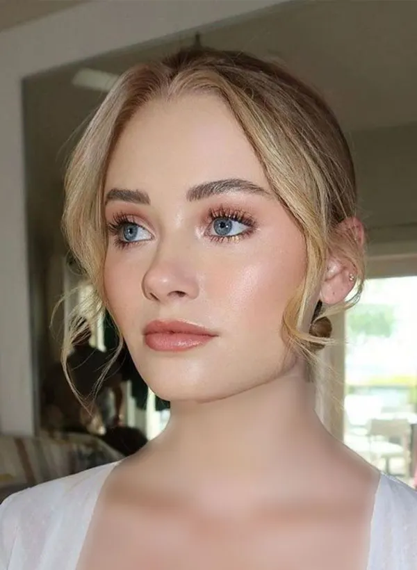 جدیدترین میکاپ لایت اروپایی 2026؛ نچرال ولی خفن برای هر مناسبت! 14 The latest European light makeup 10