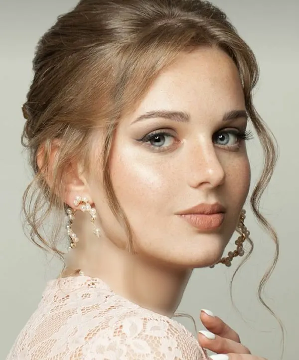 جدیدترین میکاپ لایت اروپایی 2026؛ نچرال ولی خفن برای هر مناسبت! 13 The latest European light makeup 9