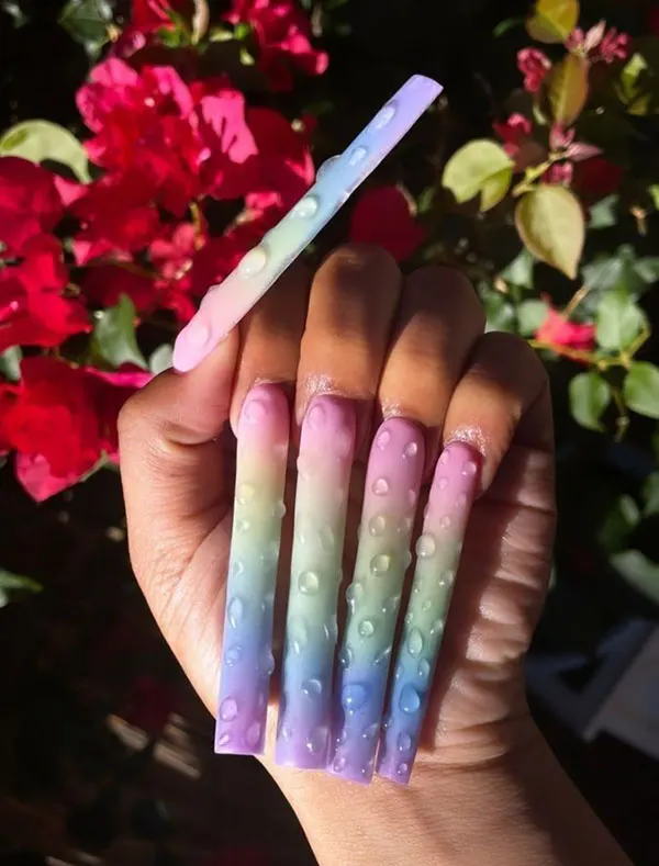 34 عکس از بلندترین ناخن ها؛ یا عاشقشی یا اصلاً نه!😎 15 The longest nail 13