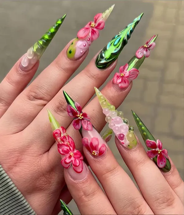 35 مدل ناخن خیلی بلند دخترانه؛ هم وایرال، هم فوقالعاده شیک! 35 Very long nail model 31