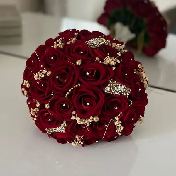 شب یلدا برای عروس چی میبرن؟ تجربهای از دل یک شب زمستونی که پر از ذوق و استرس قشنگه 9 What do they bring for the bride on Yalda night 5