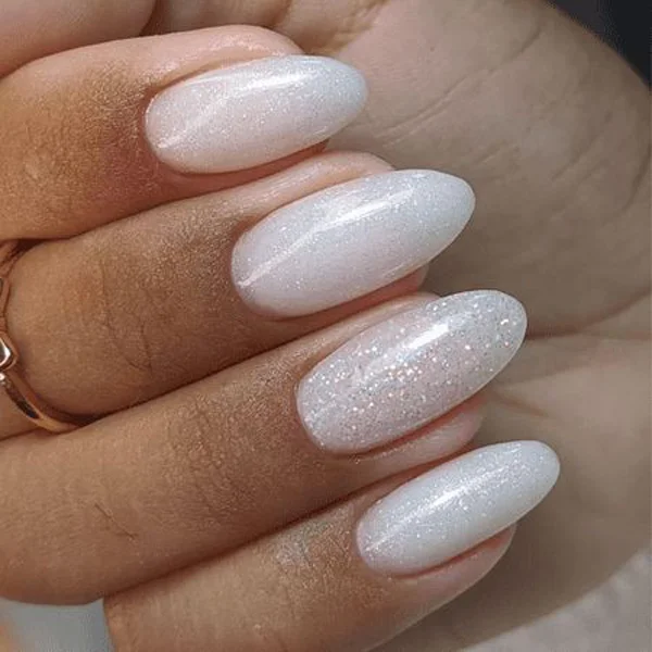 Winter nail color diakoland photo 2
