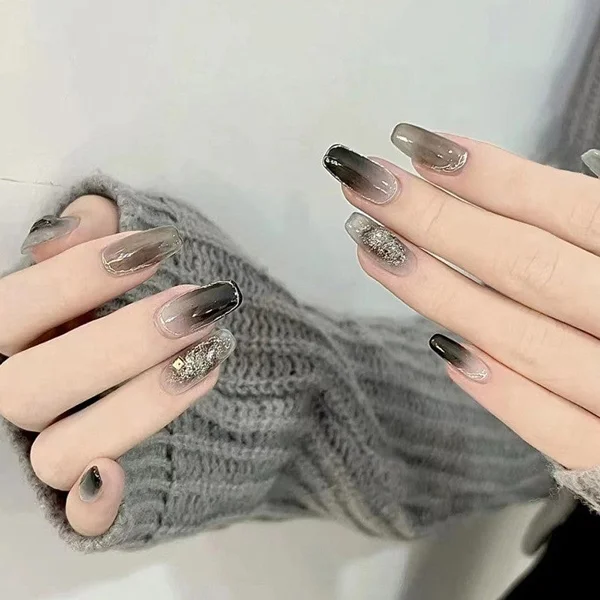 Winter nail color diakoland photo 4