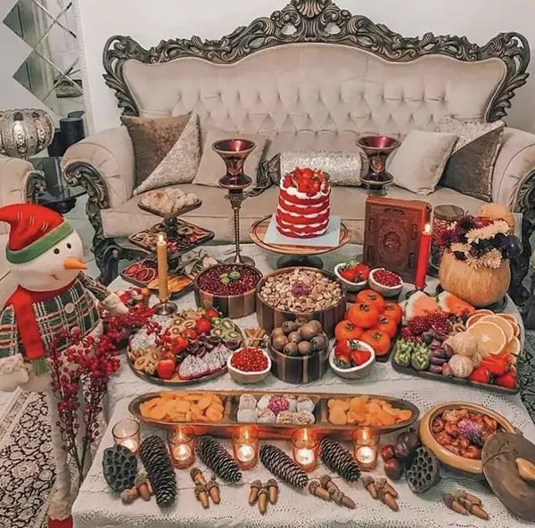 35 ایده دکور شب یلدا برای عکاسی | یه قاب گرم و وایبدار برای عکسای خاطرهساز! 15 Yalda Night Decor for Photography 13