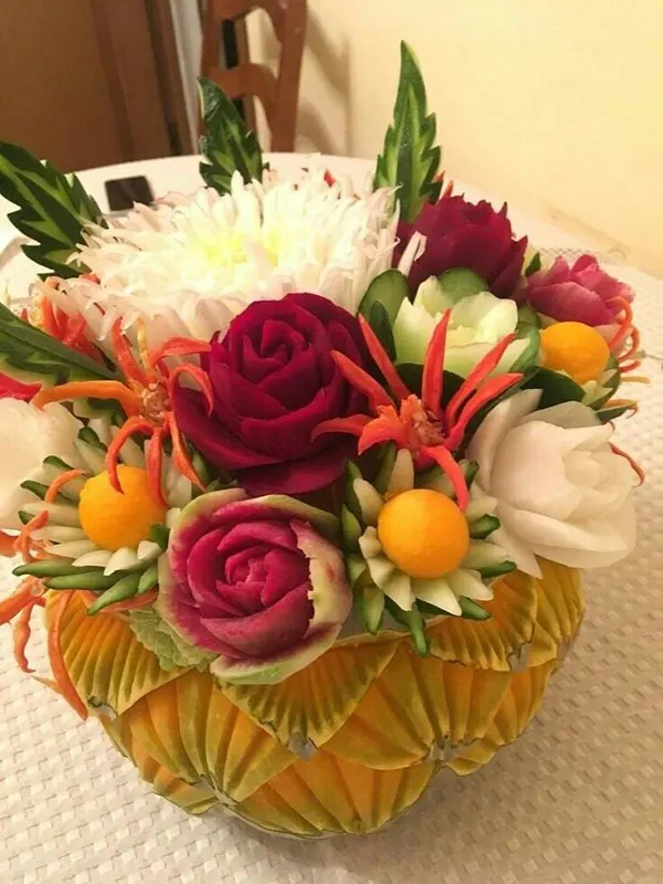ایده چیدمان میوه شب یلدا 1404 ؛ ترکیب انار و هندونه که دل میبره 🍉 31 Yalda Night Fruit Arrangement 14