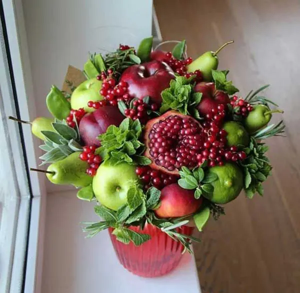 ایده چیدمان میوه شب یلدا 1404 ؛ ترکیب انار و هندونه که دل میبره 🍉 24 Yalda Night Fruit Arrangement 24